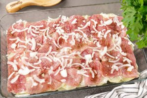 Картошка по-французски с помидорами Картошка по-французски с помидорами