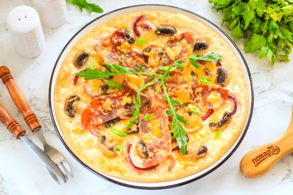 Пицца «Сочная парма» из готового теста Пицца «Сочная парма» из готового теста