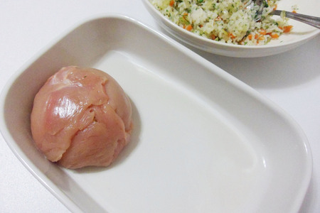 Куриные «бомбочки» под томатно-сметанным соусом 