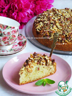 Яблочный пирог с ореховой шапочкой