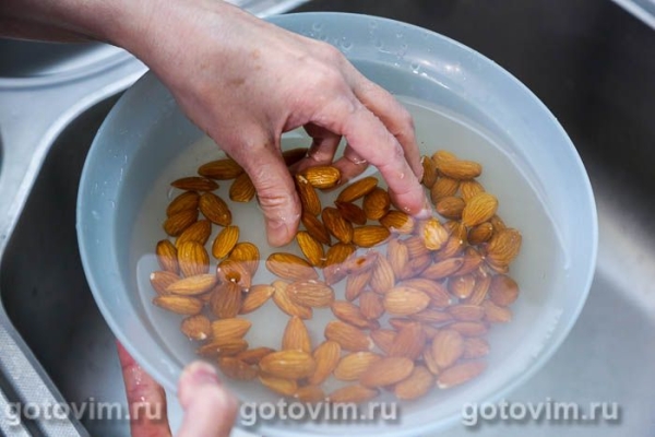 Миндаль в сахаре в микроволновке