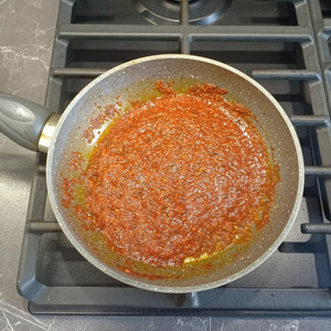 Пицца с луком и сыром Пицца с луком и сыром