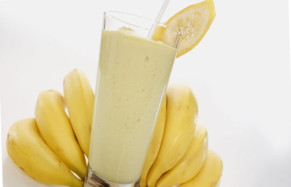 Легкий банановый мусс-коктейль Легкий банановый мусс-коктейль