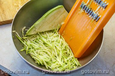 Суп гороховый с кабачками Суп гороховый с кабачками