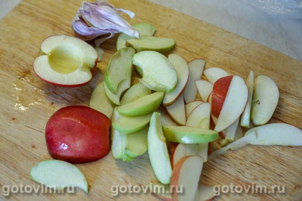 Скумбрия с яблоками, запеченная в рукаве Скумбрия с яблоками, запеченная в рукаве