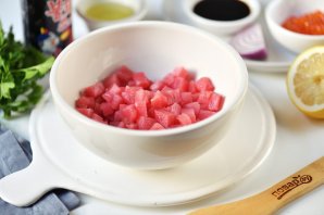 Тартар из тунца Тартар из тунца