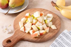 Смузи с бананом, яблоком и грушей Смузи с бананом, яблоком и грушей