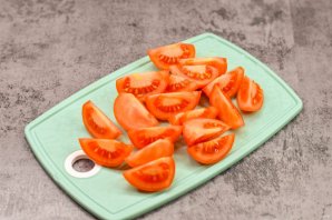 Салат из огурцов и помидоров на зиму Салат из огурцов и помидоров на зиму