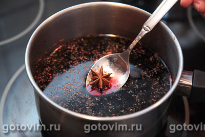 Глинтвейн с яблоками и апельсинами