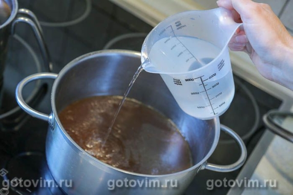 Суп из говяжьего костного бульона с лапшой Суп из говяжьего костного бульона с лапшой