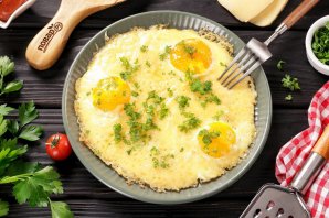 Яичница с сыром