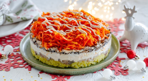 Селедка под «лисьей шубой» , пошаговый рецепт с фото на 436 ккал Селедка под «лисьей шубой» , пошаговый рецепт с фото на 436 ккал