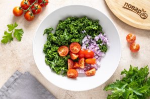 Салат из фасоли с киноа Салат из фасоли с киноа