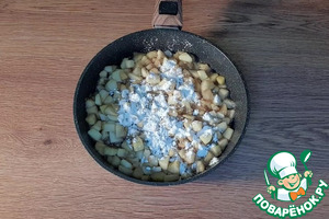 Сдобный разборный пирог с яблоками