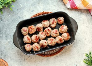 Мясные фрикадельки Мясные фрикадельки