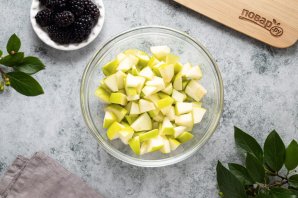 Варенье из ежевики и яблок Варенье из ежевики и яблок