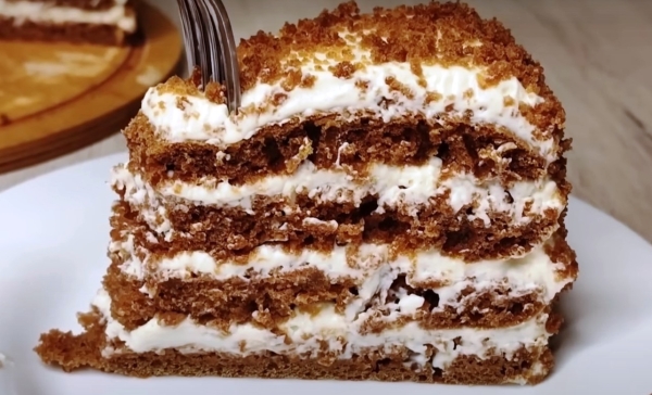 Нежный, как облако. Торт &laquo;Чёрный принц&raquo; на кефире &mdash; рецепт, который удивит даже опытных кондитеров