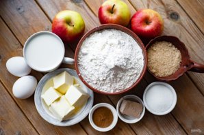 Булочки с яблоком и корицей из дрожжевого теста Булочки с яблоком и корицей из дрожжевого теста