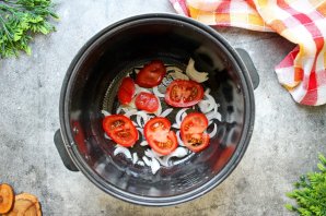 Куриные бедра в мультиварке Куриные бедра в мультиварке