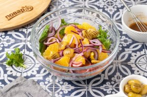 Марокканский салат из перца с апельсинами Марокканский салат из перца с апельсинами