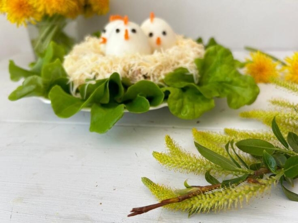 Салат "цыплята в гнезде"