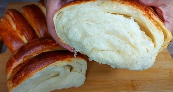 Такой хлеб готовлю 6 раз в неделю. Рецепт моей бабушки: пышные и вкусные булочки Такой хлеб готовлю 6 раз в неделю. Рецепт моей бабушки: пышные и вкусные булочки