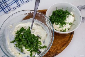 Помидоры с творожным сыром и чесноком Помидоры с творожным сыром и чесноком