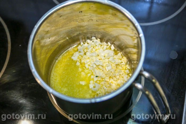 Спаржа с польским соусом