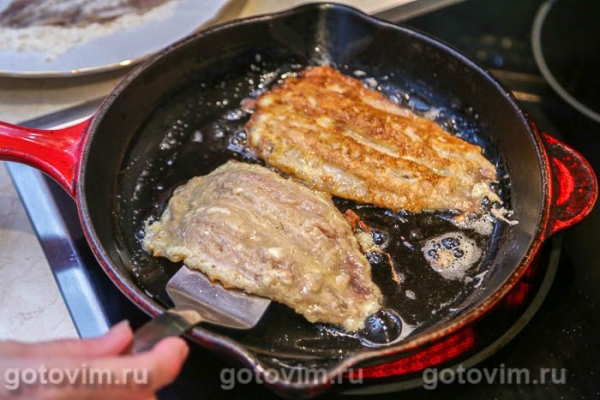 Иваси, жаренная в яйце 