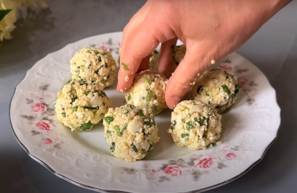 Так готовят только в Турции. Невероятно вкусные лепешки с луком и яйцом: покоряют сразу Так готовят только в Турции. Невероятно вкусные лепешки с луком и яйцом: покоряют сразу