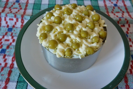 Слоёный салат "оливье"