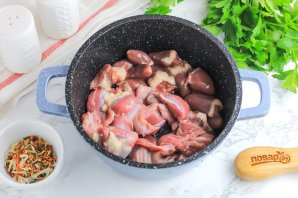 Юшка по-охотничьи в домашних условиях Юшка по-охотничьи в домашних условиях