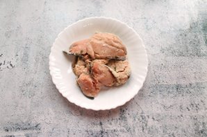 Мини-пирожки с лососем "Сяду на пенек, съем пирожок" Мини-пирожки с лососем "Сяду на пенек, съем пирожок"