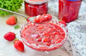 Варенье из клубники с кукурузным крахмалом Варенье из клубники с кукурузным крахмалом