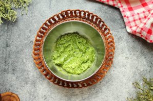 Макароны с соусом песто Макароны с соусом песто