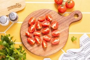 Салат с сухариками и фасолью Салат с сухариками и фасолью