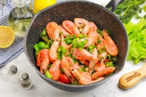 Креветки с овощами Креветки с овощами