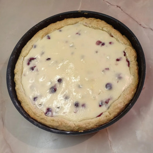 Вишневый пирог в сметанной заливке Вишневый пирог в сметанной заливке