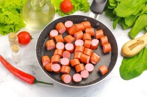 Паста с сосисками Паста с сосисками