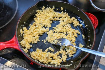 Сосиски, фаршированные омлетом Сосиски, фаршированные омлетом