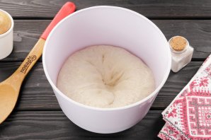 Дрожжевое тесто из сухих дрожжей