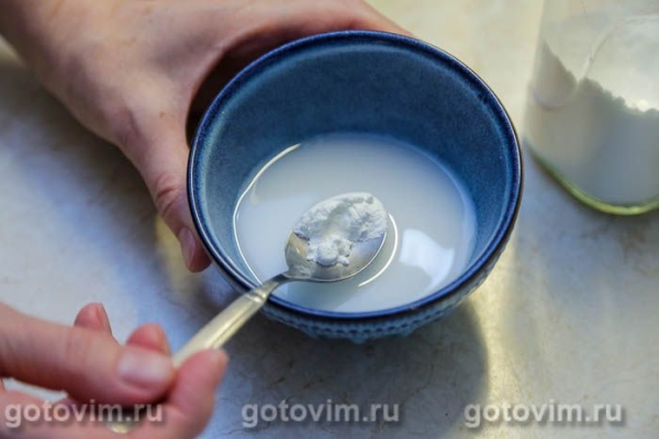 Свинина, жаренная с пекинской капустой и соевым соусом Свинина, жаренная с пекинской капустой и соевым соусом