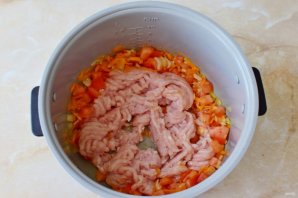 Рис с фаршем в мультиварке Рис с фаршем в мультиварке