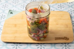 Маринованные огурцы по-индийски Маринованные огурцы по-индийски