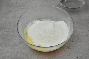 Пирог с творогом и маком