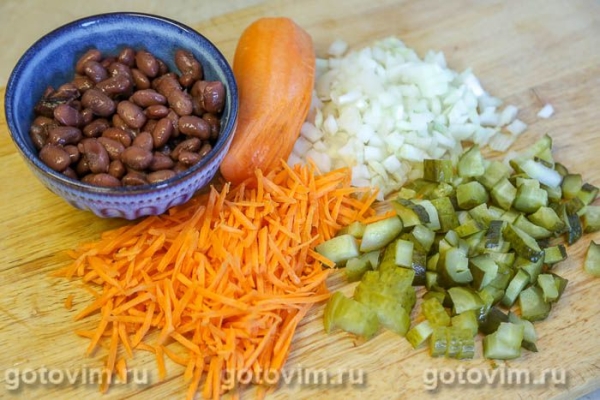 Сборная мясная солянка с фасолью Сборная мясная солянка с фасолью