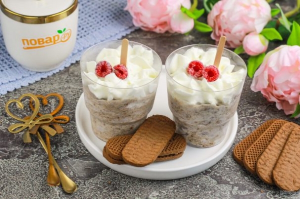 Мороженое с печеньем Мороженое с печеньем