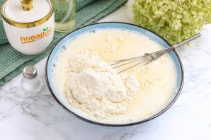 Простые блины на молоке