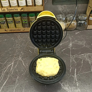 Вафли картофельные с зеленью Вафли картофельные с зеленью