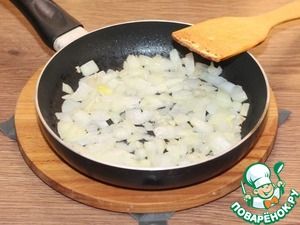 Змейки из слоеного теста с начинкой